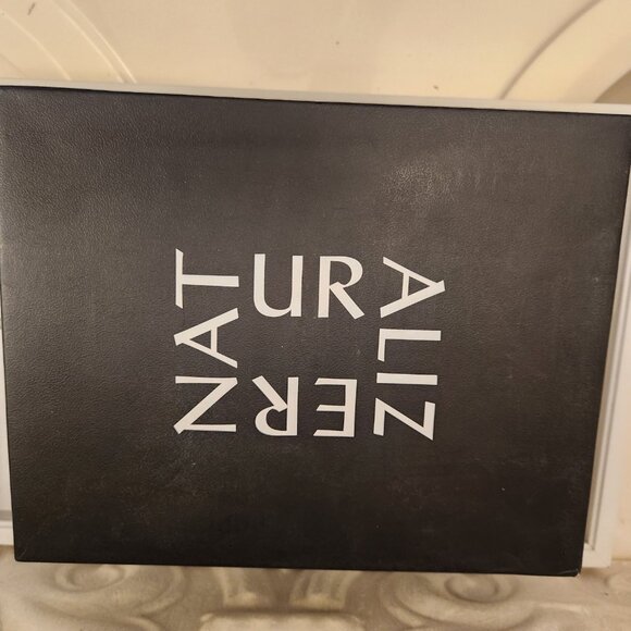 Naturalizer Porcelain Jamila Gladiator Sandals. NIB. Size 9.5 - Picture 9 of 9